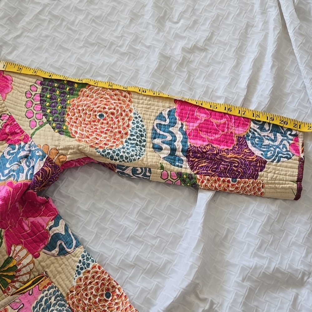 Handmade Floral Quilted Jacket - Picture 11 of 12